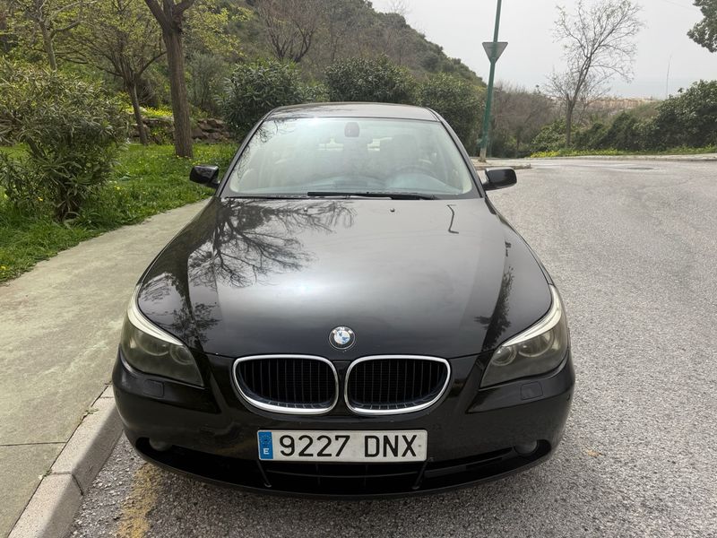 BMW Serie 5 2005 - foto 1