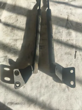 Amortiguadores Capó Opel Antara 4X4