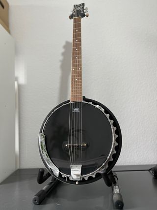 Banjo Ortega 6 cuerdas como nuevo