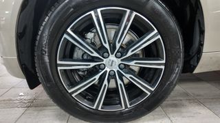 VOLVO XC60 2.0 T8 AWD Inscription Auto