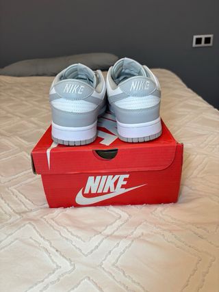 Nike Dunk Low Gris Blanco Talla 42