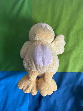 Peluche pollito pío