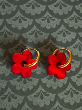 Pendientes aro con flor