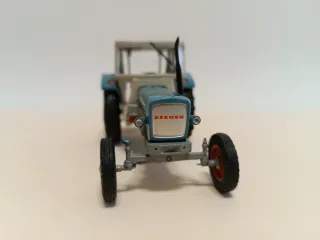 Tractor escala 1/43