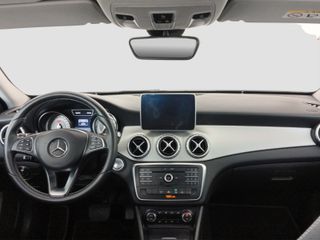 MERCEDES GLA 220 d 7G-DCT