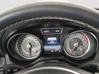 MERCEDES GLA 220 d 7G-DCT