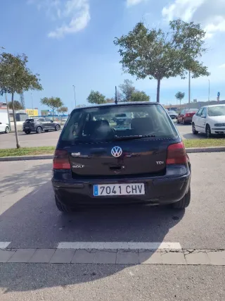 Volkswagen Golf 2003