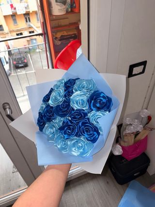 Rose fatte a mano con nastro - 1€