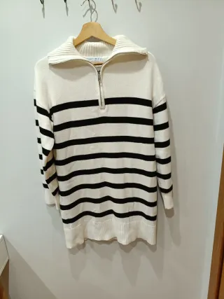 Vestido de punto a rayas