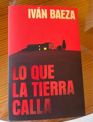 Libro "Lo que la tierra calla"