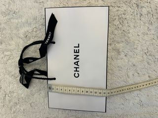 Borse di cartone Chanel con fiocco