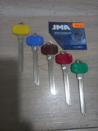 LOTE 50 LLAVES JMA FAC-8D COLORES