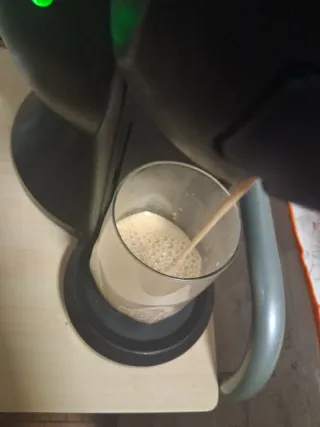 Cafetera Dolce Gusto Krups Negra