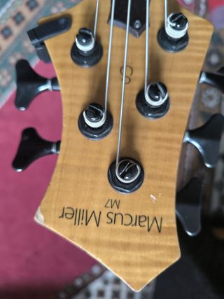 Bajo Marcus Miller M7 Swamp Ash