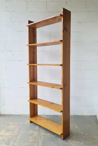 Estantería Pino Melis. Vintage 70s.