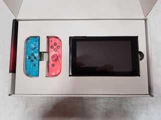 Nintendo Switch Azul y Rojo