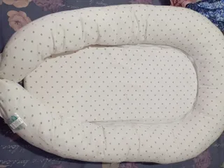 Saco de cuna con lunares grises