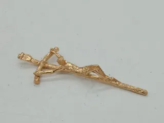 Crocefisso dorato metallo 13 cm
