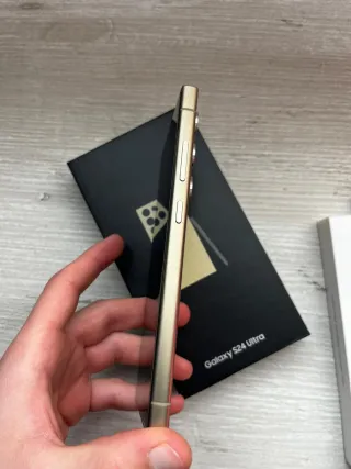 Samsung Galaxy S24 Ultra 512GB Amarillo Titanio