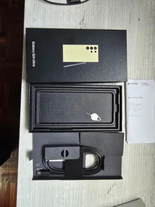 Samsung Galaxy S24 Ultra 512GB Amarillo Titanio