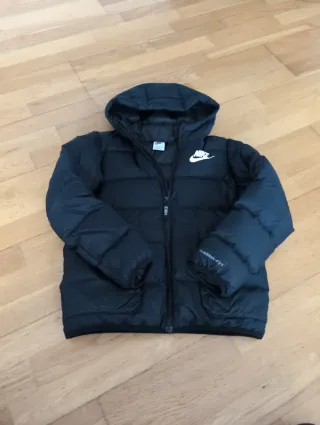 Anorak Nike Negro con Capucha ORIGINAL 147-158 cm