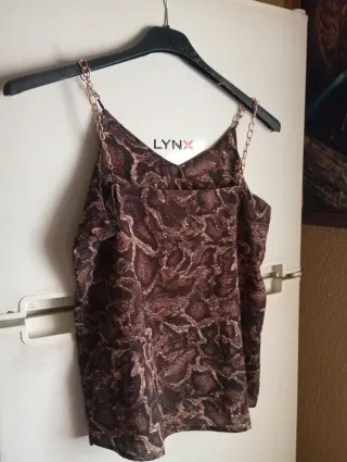 Blusa tirantes estampado serpiente