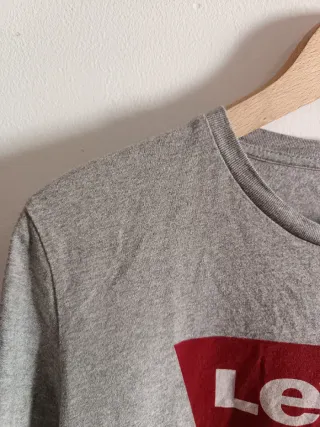 Camiseta Levi's Logo Icónico Gris