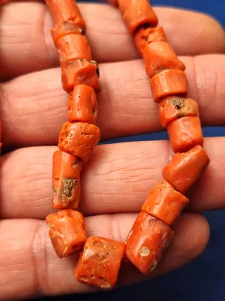 Collana  rosso Mediterraneo