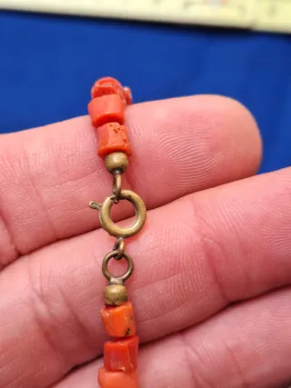 Collana  rosso Mediterraneo