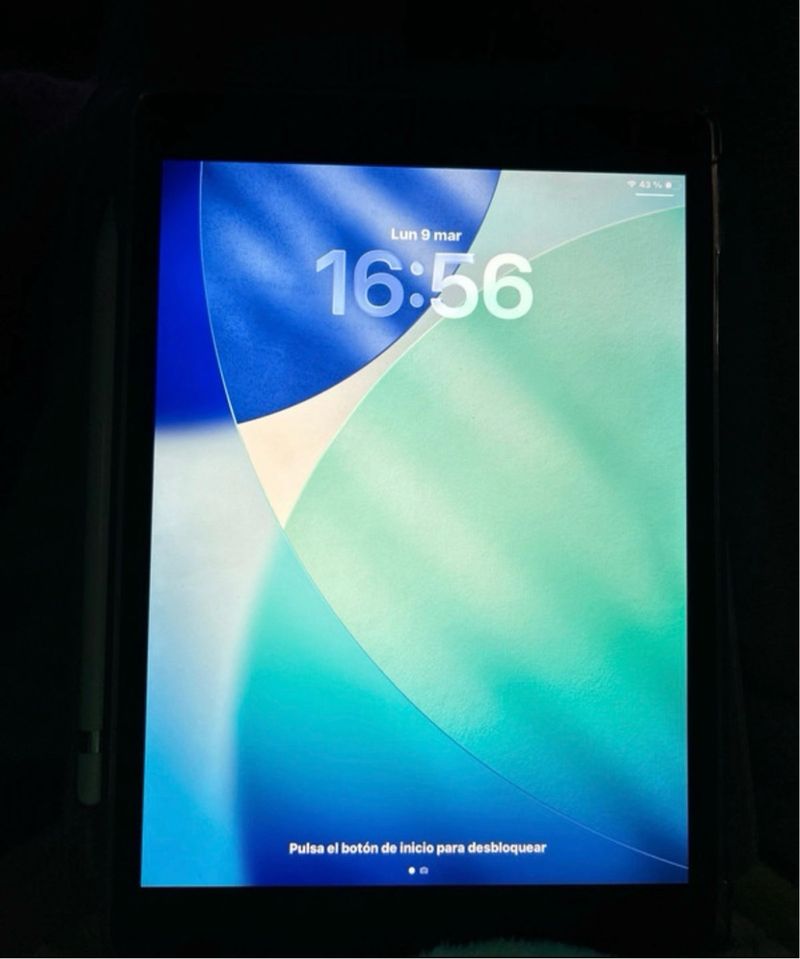 iPad 8va Gen Plata (2020) afbeelding 2