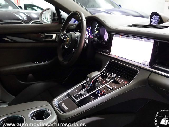 Porsche Panamera 4S E-Hybrid Sport Turismo