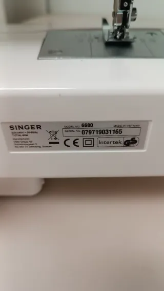 Máquina de coser Singer W30Y1510