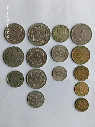 15 Moedas Diversas - Coleção Variada
