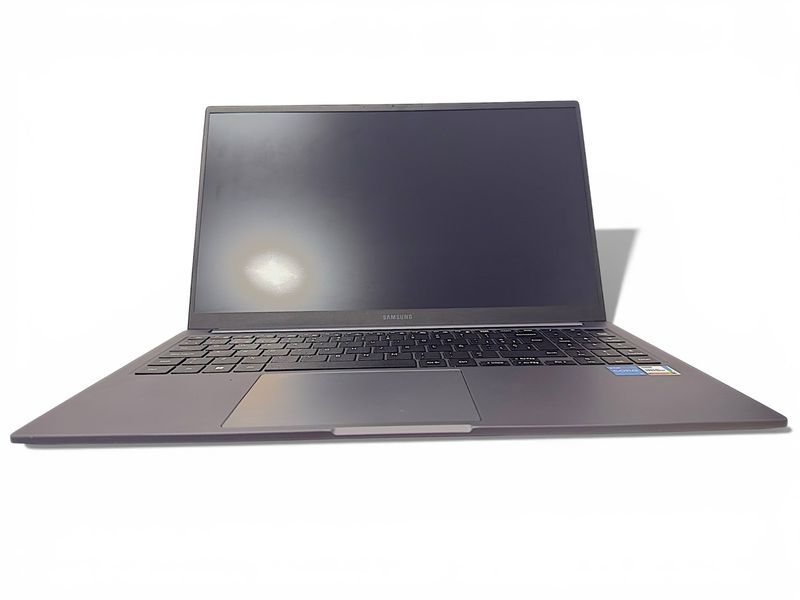 Samsung Galaxy Book4 i5/16GB/512GB/Garantía incl