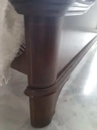 Cama de matrimonio de madera