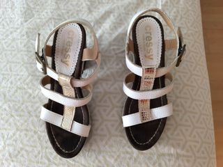 Sandalias Cressy Piel Talla 39 Doradas y Plateadas