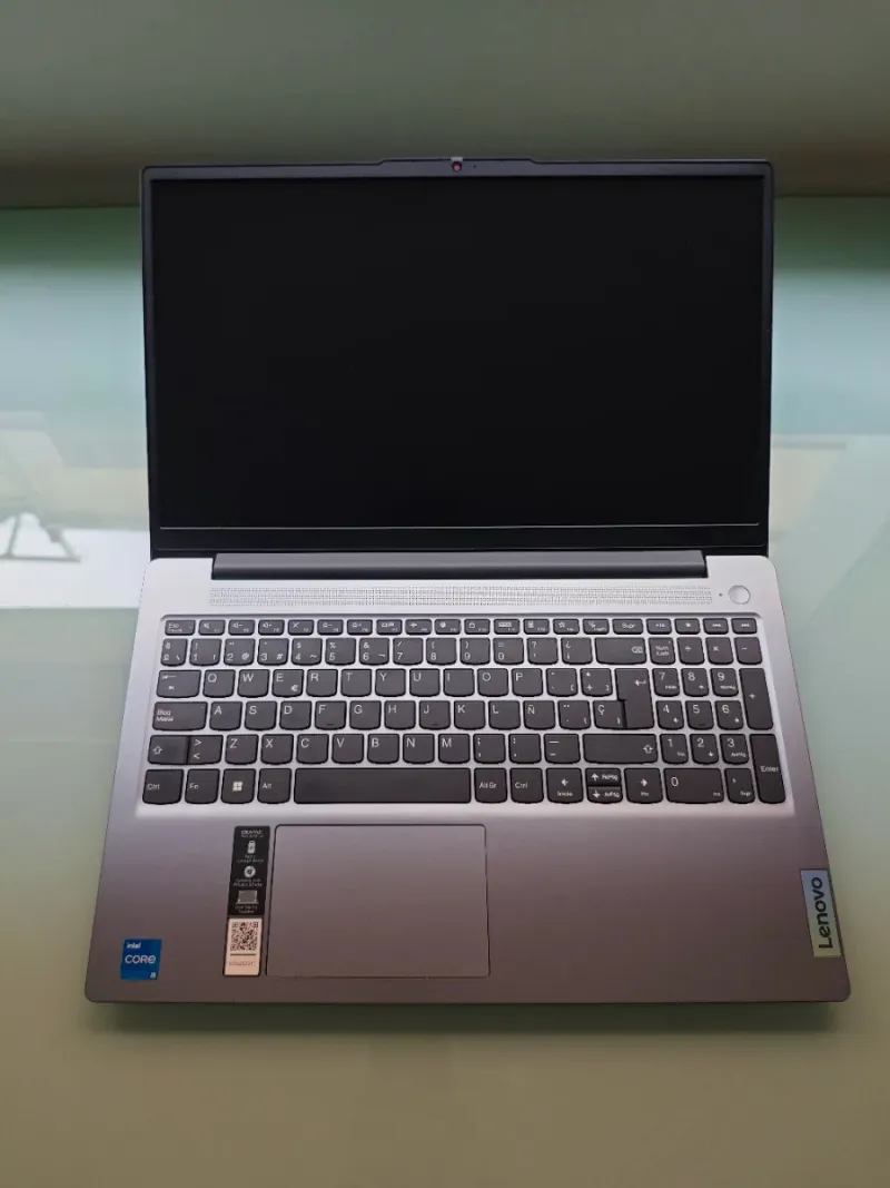 Lenovo Ideapad Slim 3, i5 12ª Gen, 16GB RAM 512GB afbeelding 2