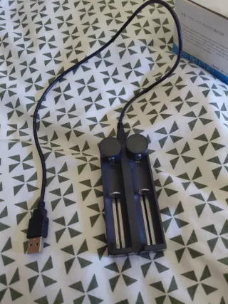 Cargador Pilas USB Doble