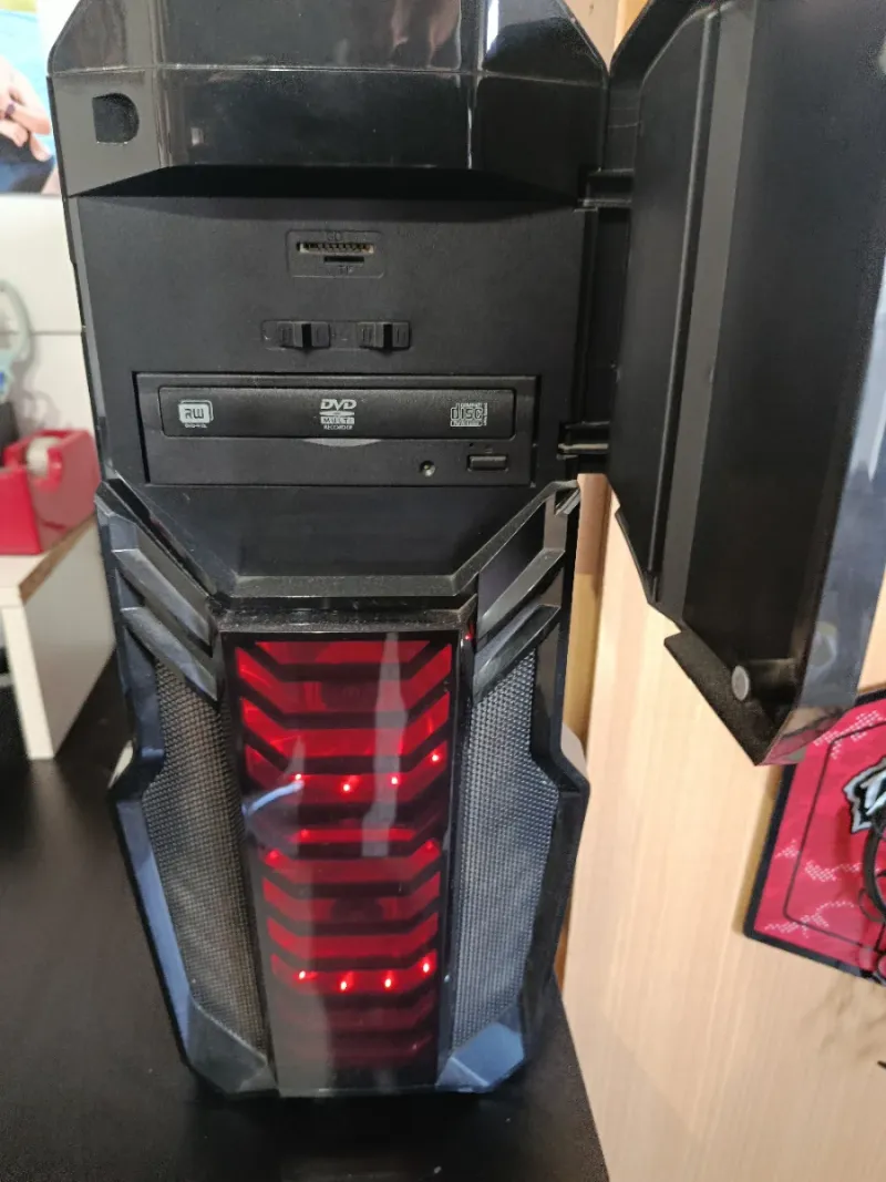 Torre Pc en buen estado afbeelding 2