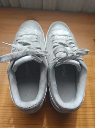 Zapatillas Puma Brillantes Plateadas