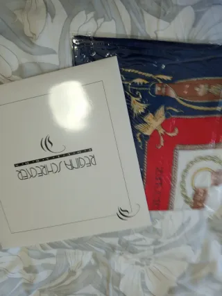 Foulard 100% Seta Regina Schrecker