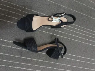 Sandalias Pull&Bear Negras
