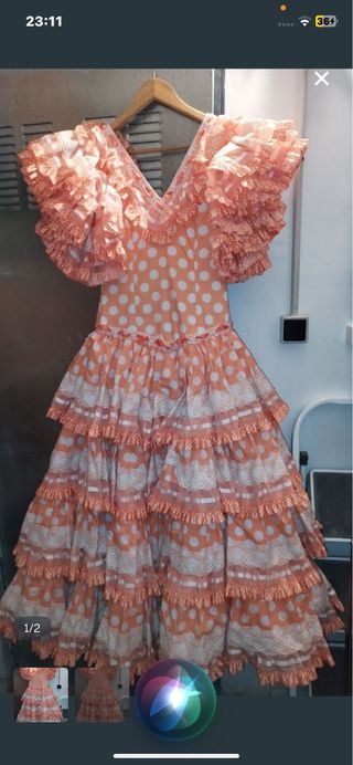Vestido de flamenca naranja con lunares