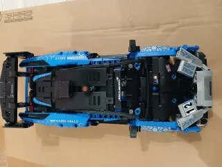 LEGO Technic 42123 McLaren Senna GTR