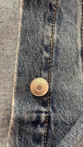 Chaqueta vaquera NUEVA Stradivarius