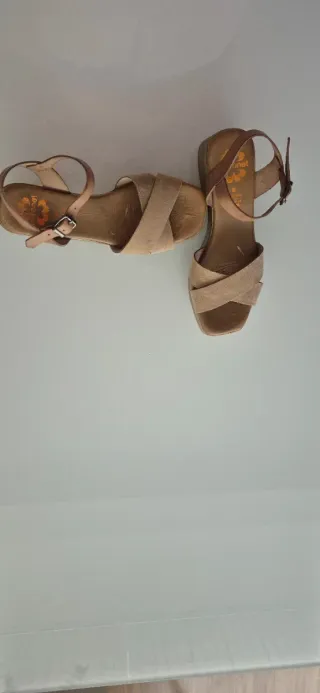 Sandalias cuña beige/marrón T38