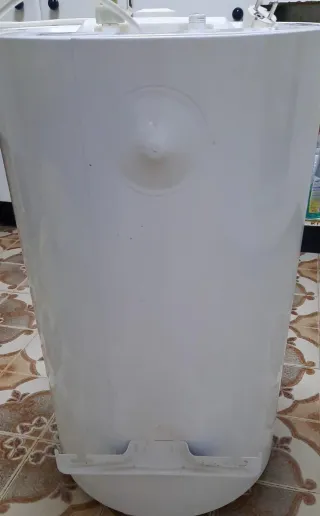 Calentador de agua Ariston LYDOS