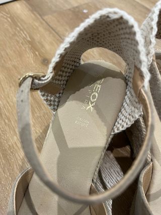 Alpargatas plataforma beige/gris