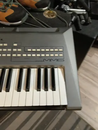 Yamaha MM6 Teclado Sintetizador