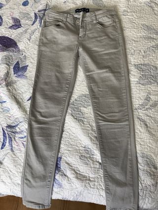 Pantalón pitillo Nuna Lie gris mujer